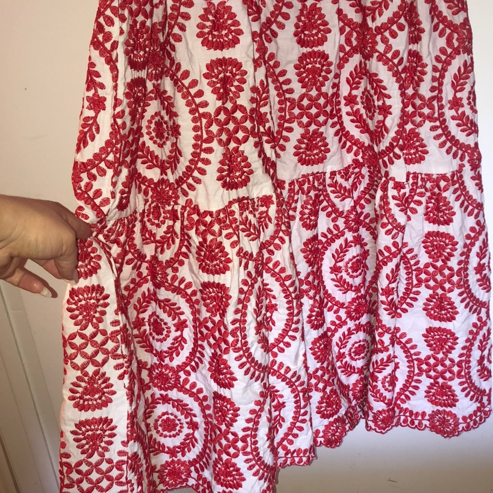 Absolutely beautiful 2 piece set Luxxel size Small 💄